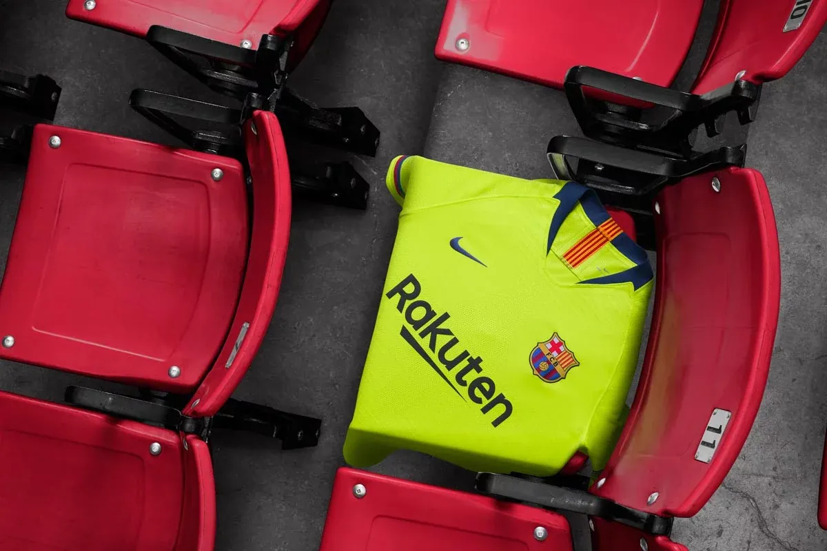 post card Post-camiseta-away-barcelona-2019-1.webp