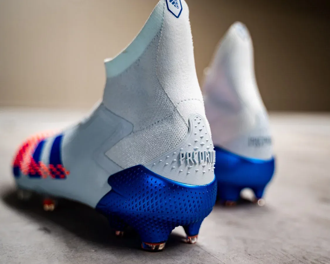 post card blogs_futbolemotion_adidas_gloryhunterpack_7.webp