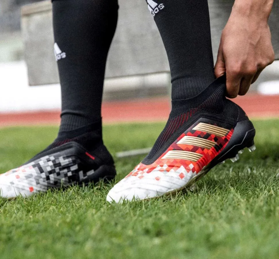 post card blog-adidas-predator-telstar-2.webp