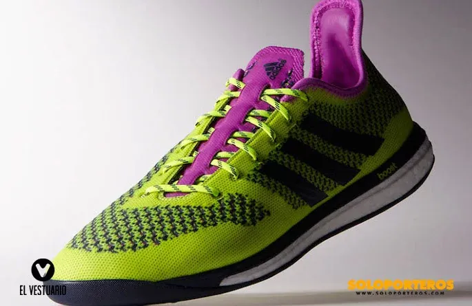 adidas Primeknit 2.0 Boost