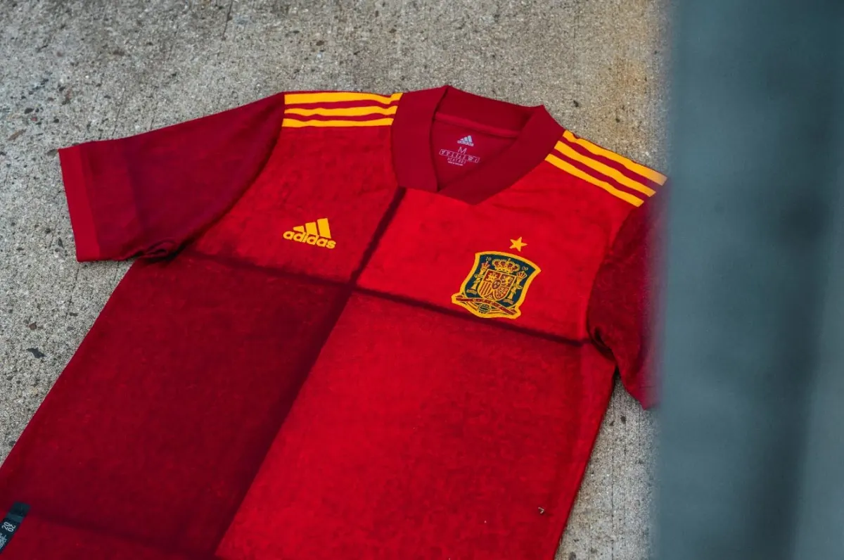 post card sorteo-entradas-adidas-Euro-españa-2.webp