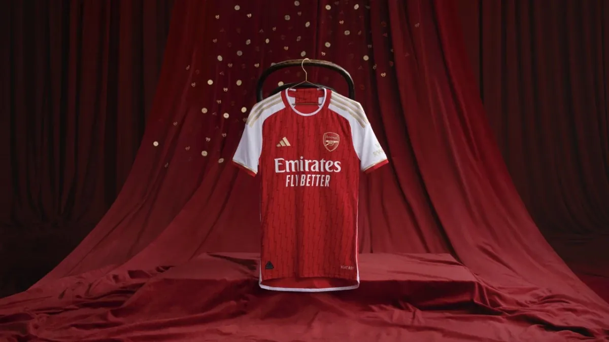 adidas unveils Arsenal's new jersey