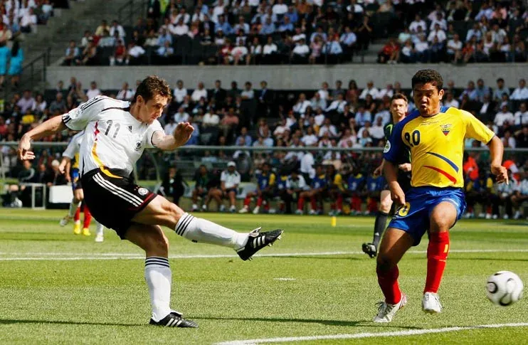 post card blog-copa-mundial-vs-kaiser-5-klose.webp