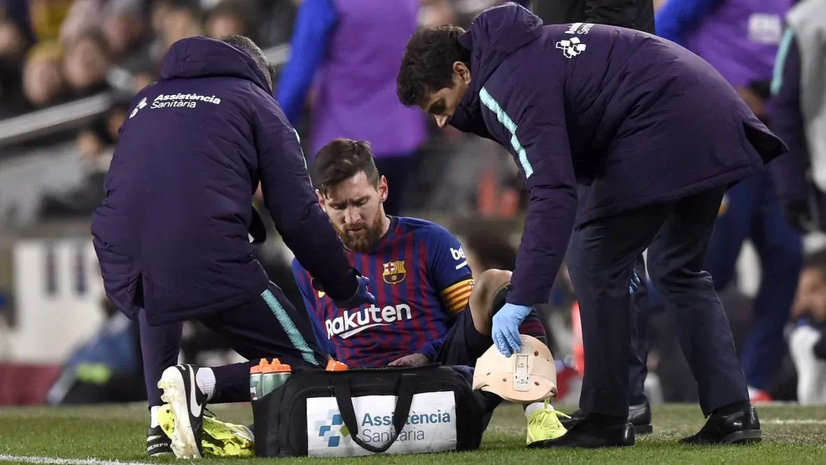 How to build a good football first aid kit