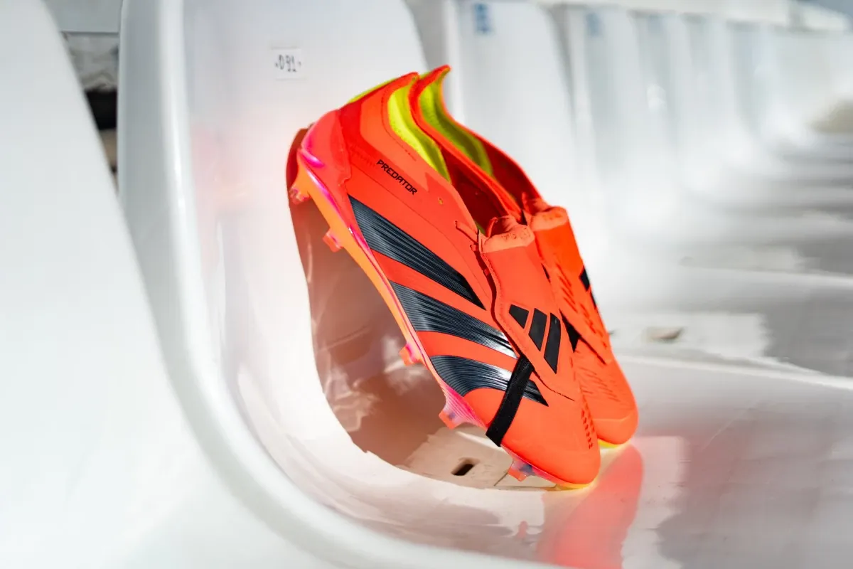 post card post-adidas-predator-predstrike-totaljpeg4.webp