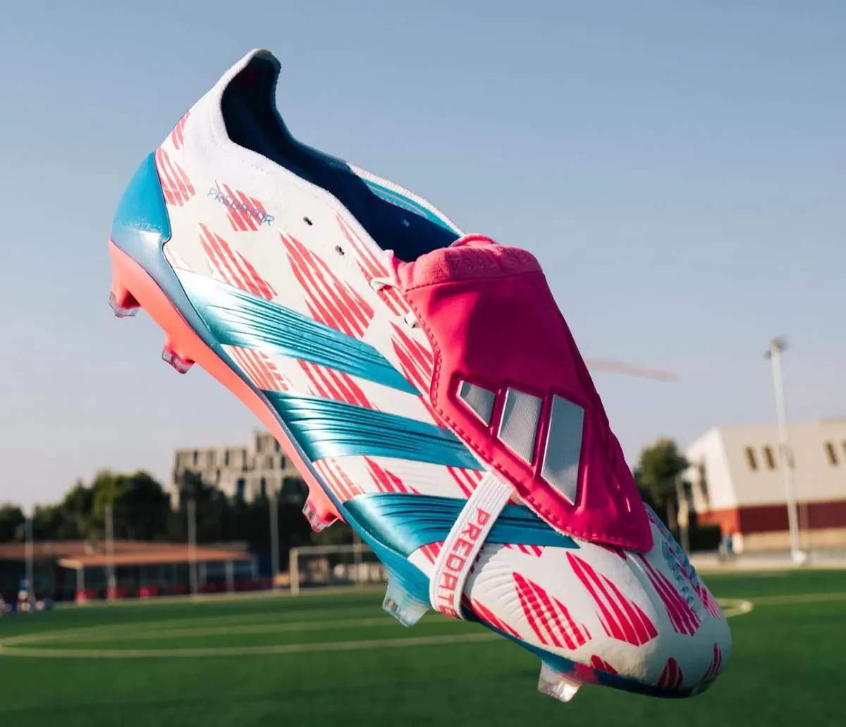 post card post-adidas-reemergence-pack-predsjpg1.webp
