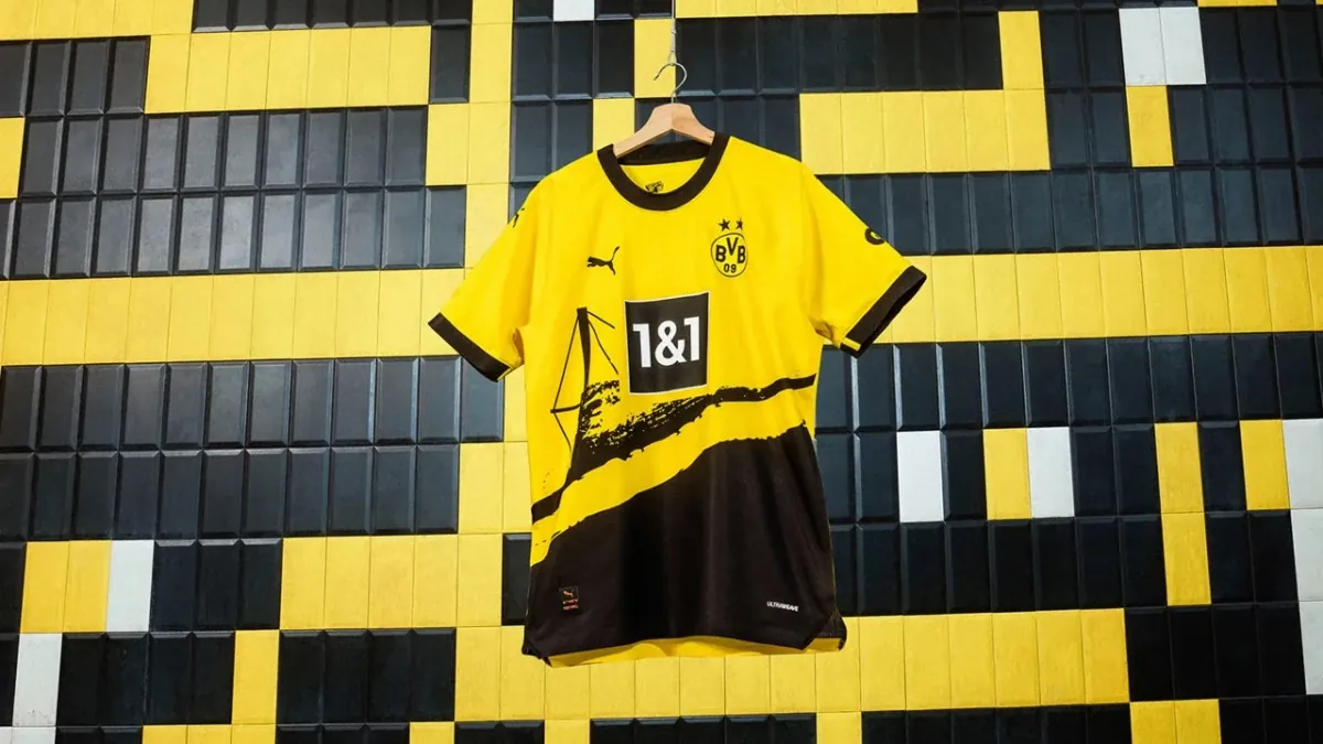 New Borussia Dortmund 23-24 jersey