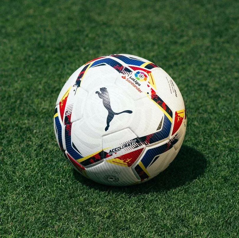 post card balón-LaLiga-Puma-futbolemotion-6.webp