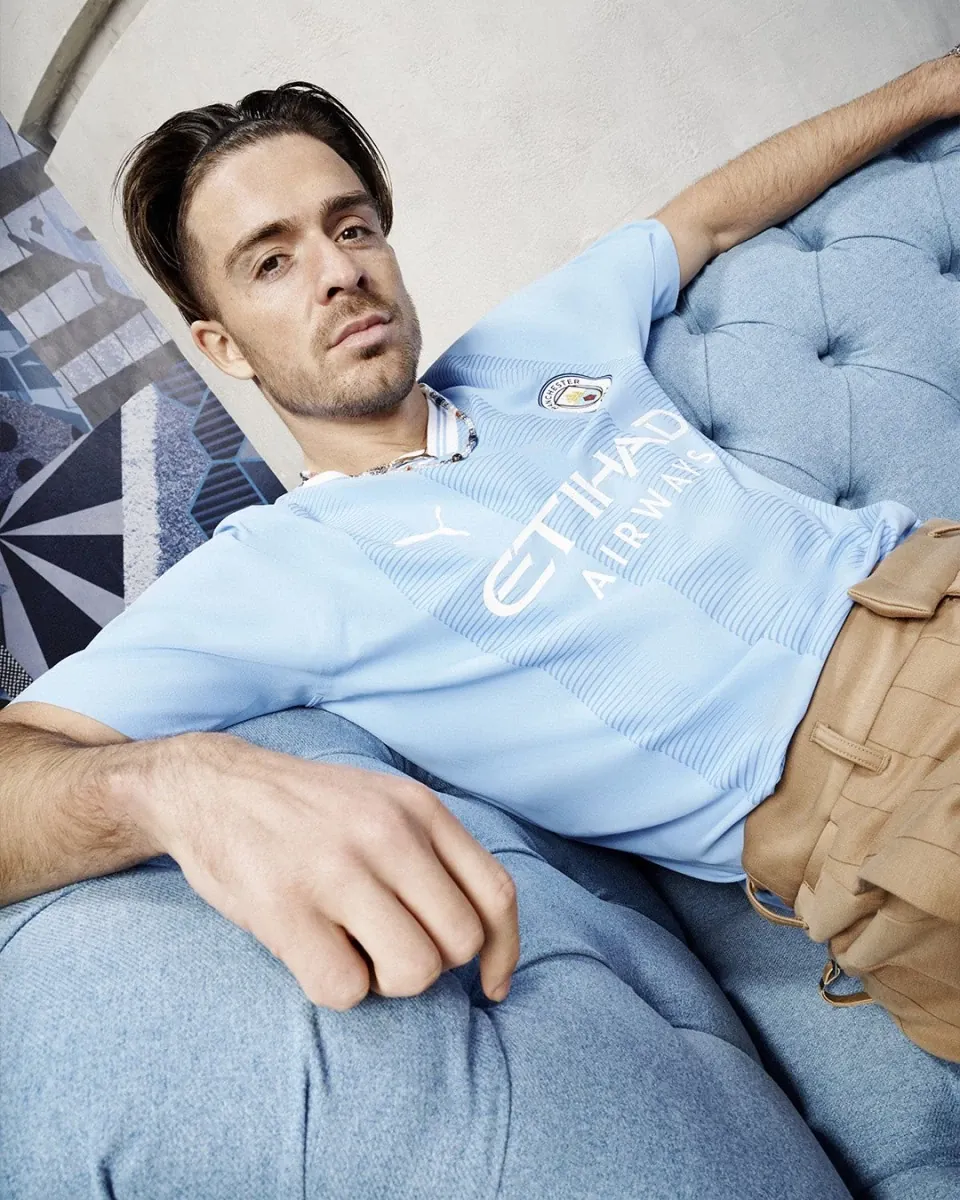 post card post-nueva-camiseta-machester-city-grealish.webp
