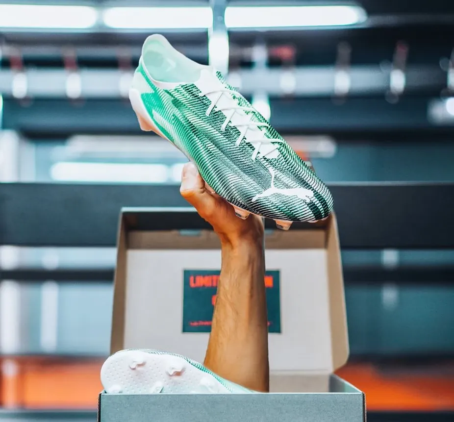 post card Puma-Ultra-SL-futbolemotion-3.webp
