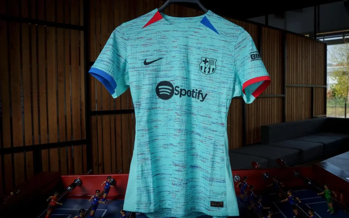New third jersey for FC Barcelona 23/24