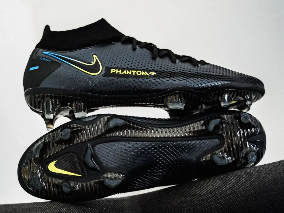 post card Nike-Black-Prism-futbolemotion-3.webp