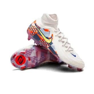 Football Boots Phantom Luna II Elite SE FG Brt Crimson