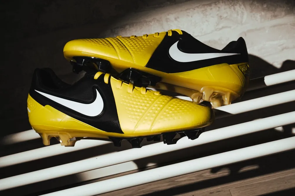 Nike relaunches the Nike Ctr 360 Maestri III