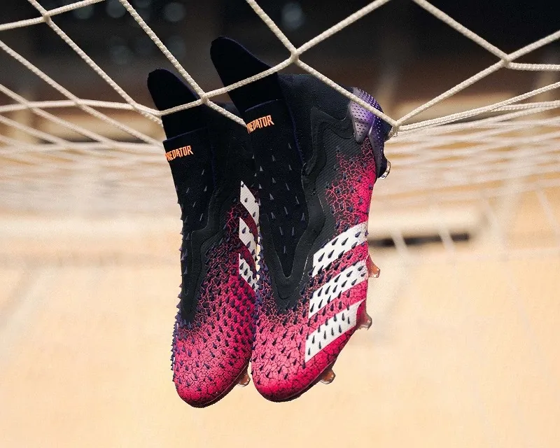 post card post-nuevo-adidas-superspectral-pack-predator-freak.webp