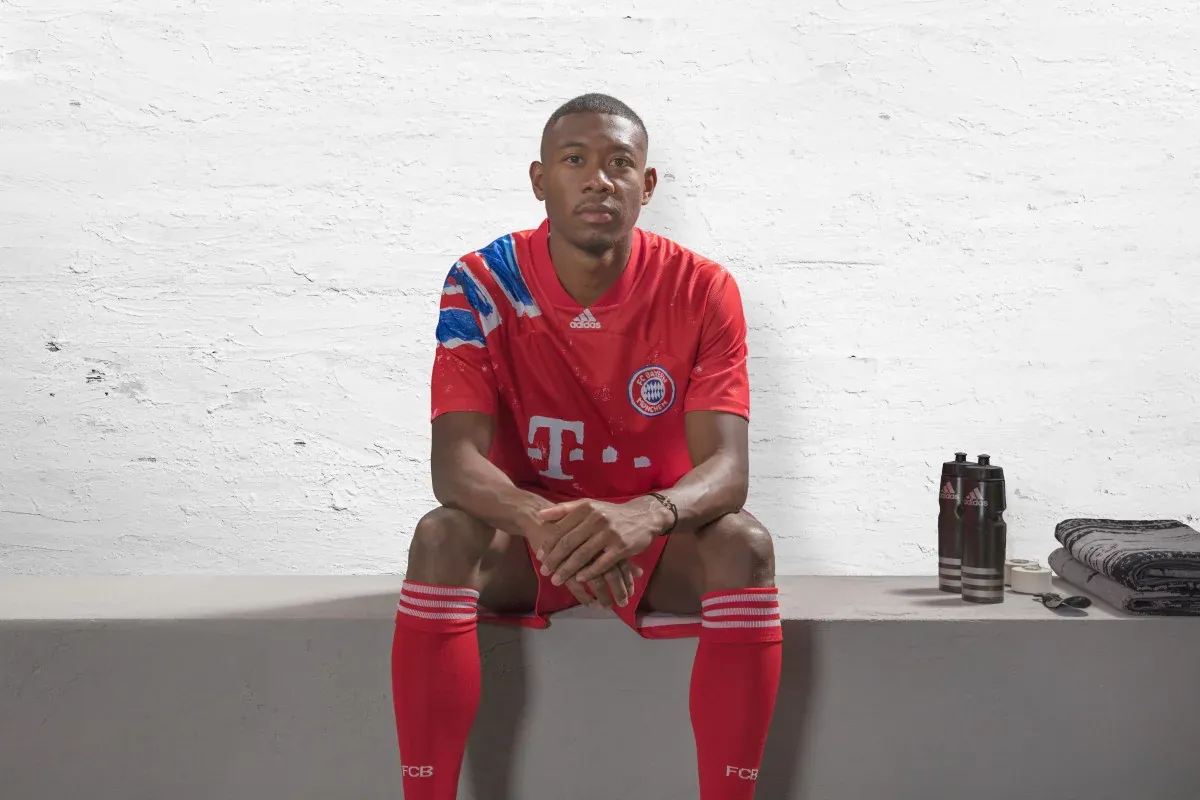 post card blogs-futbolemotionpt-adidas-humanrace-by-pharrell-2.webp