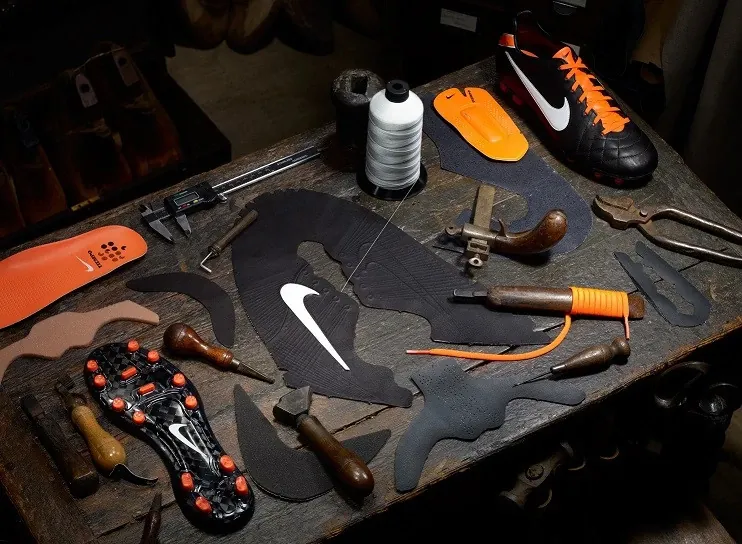 post card post-nike-tiempo-legend-IV-craft.webp
