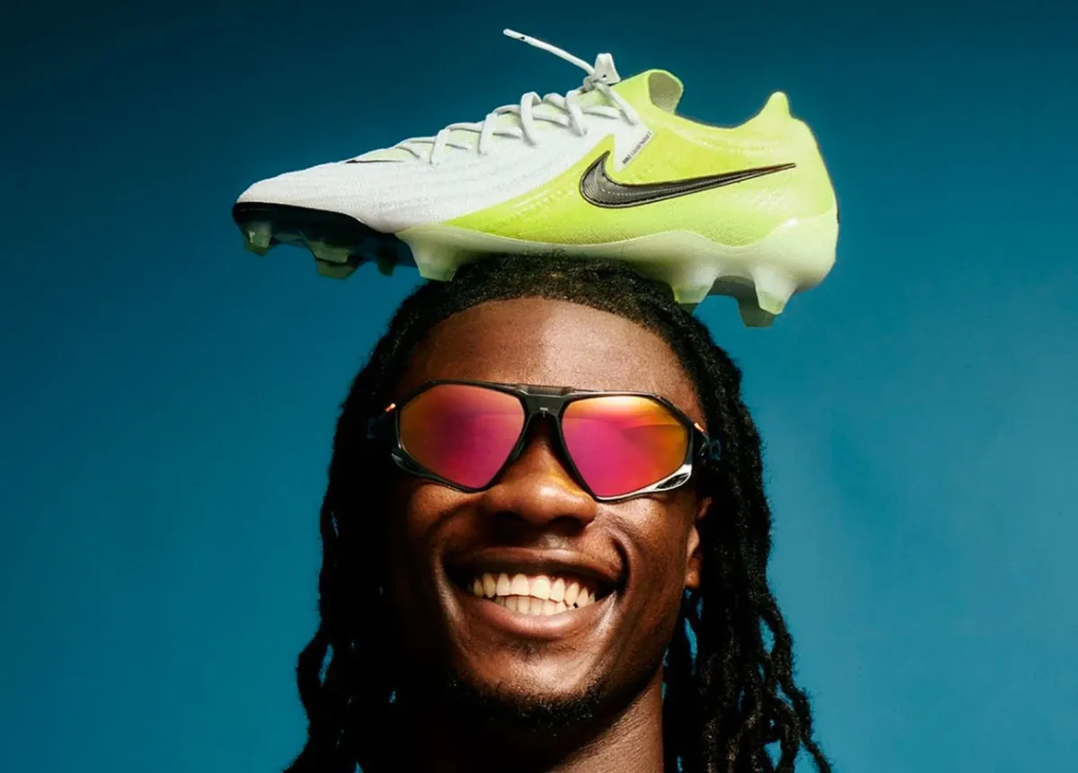 The most worn boots by midfielders
