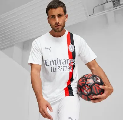 The new Milan 23/24 away jersey