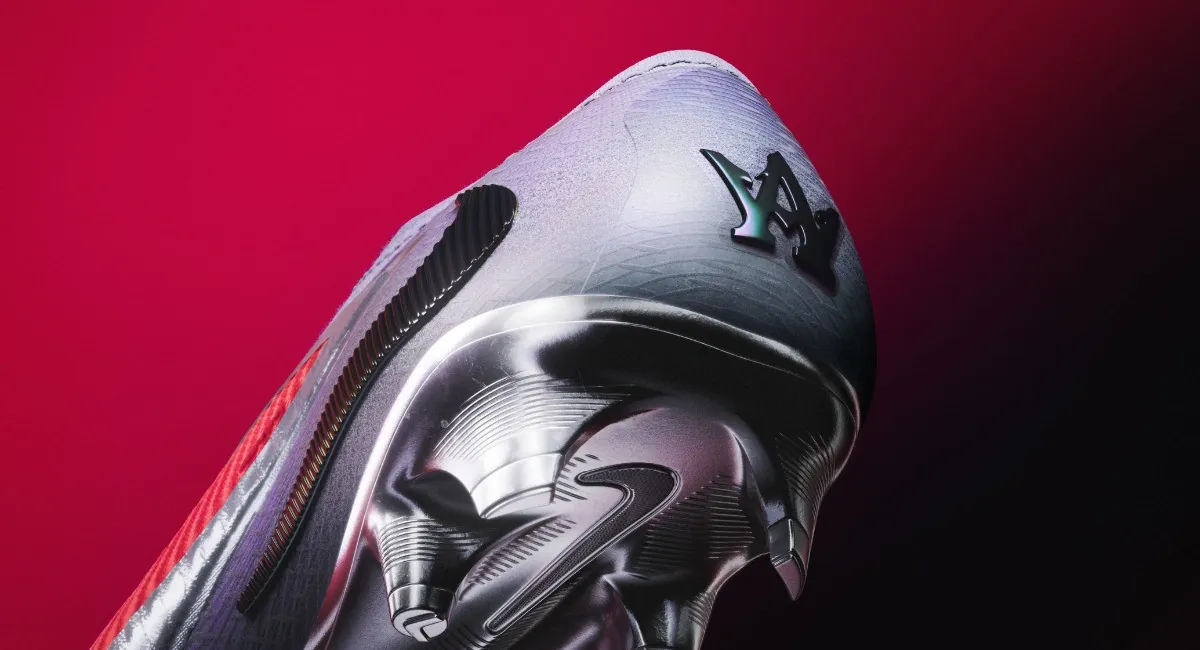 The new Nike Phantom 6 from Alexia Putellas!