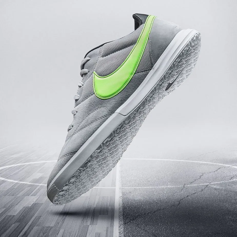 post card Nike-Small-Sided-Futsal-Pack-futbolemotion-2.webp