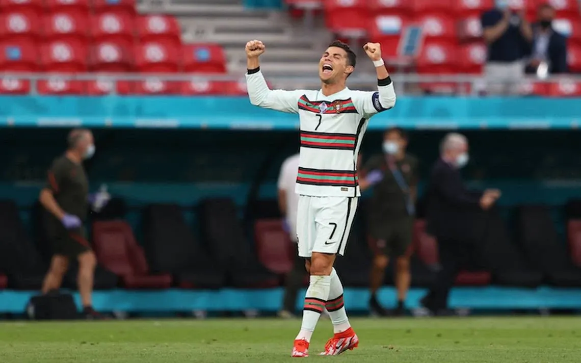 post card Loja online Fútbol Emotion Portugal - Blogs de futebol - Novas chuteiras exclusivas para Cristiano Ronaldo - Nike Mercurial Superfly Spark Positivity - 2.webp