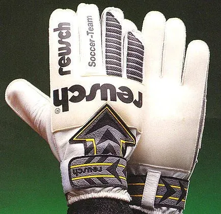 post card 03 Reusch Soccer-Team_0.webp