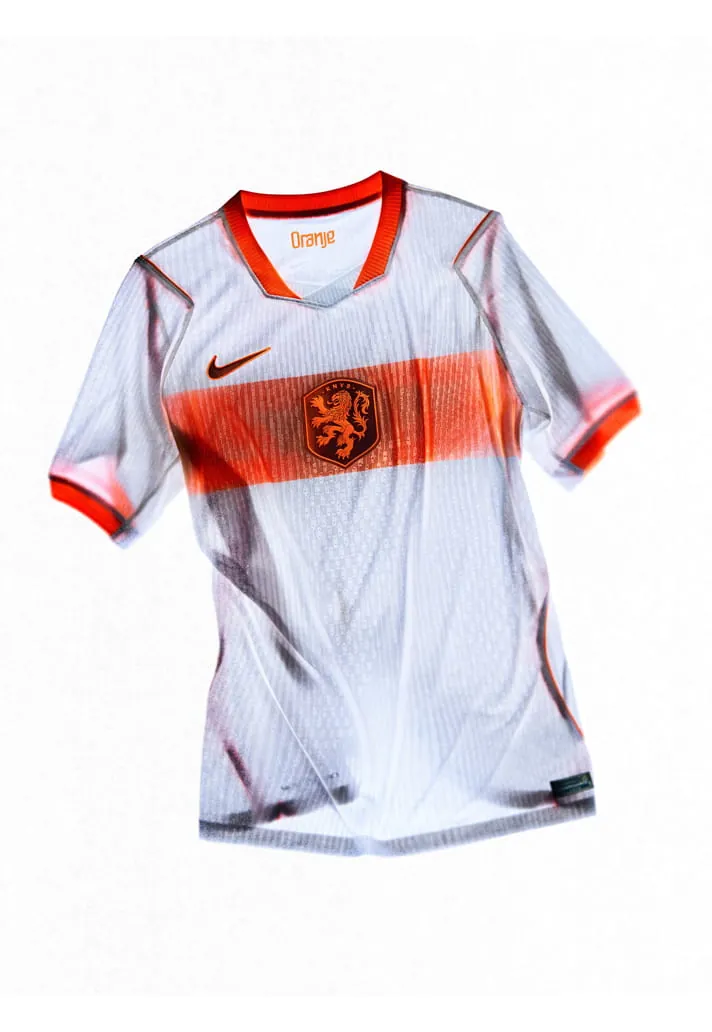 Nike 16