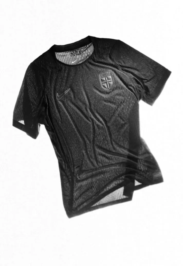Nike 8
