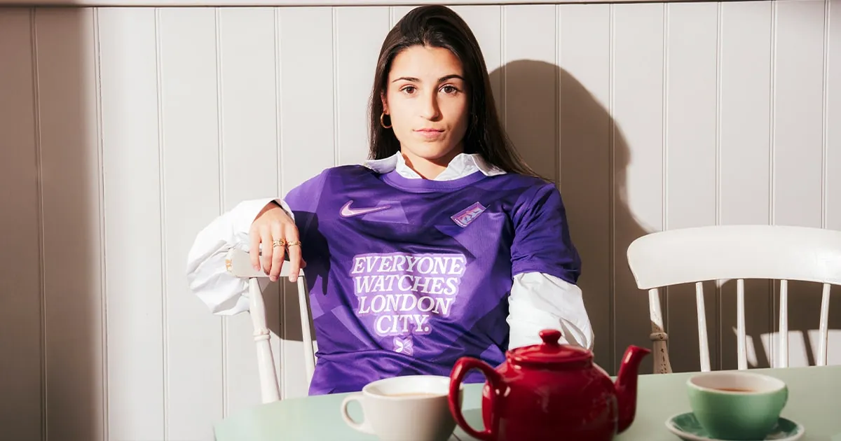 London City Lionesses Offer Up A Holographic Hit With Their Limited-Edition 25/26 Nike Third Shirt