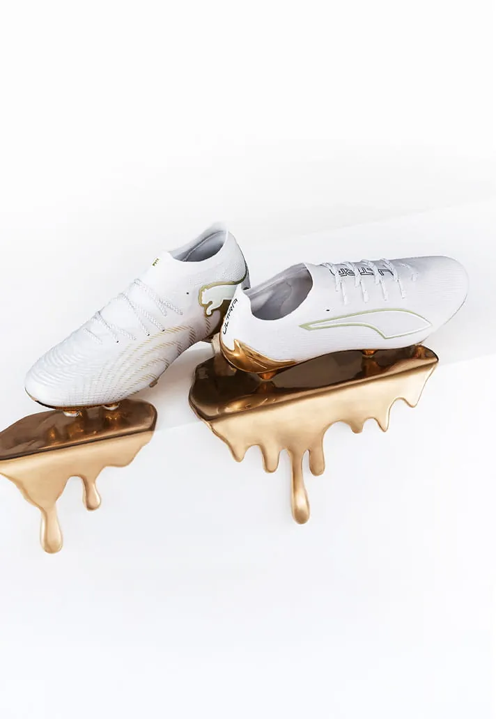 Puma White 16