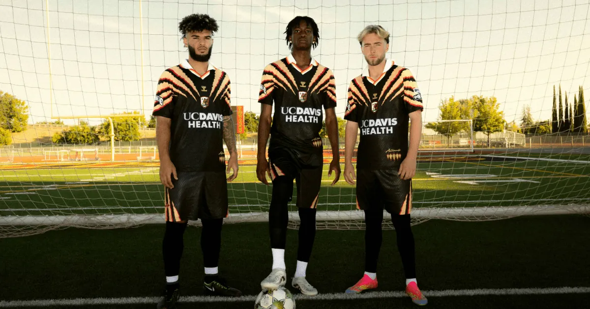 Sacramento Republic FC x hummel x Authmade Drop 90s ‘Fauxback’ Attack Kit