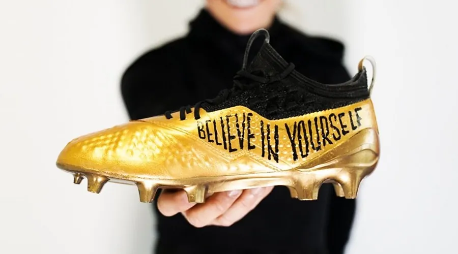 Ada Hegerberg Special Edition “Ballon d’Or” Puma ONE Gold