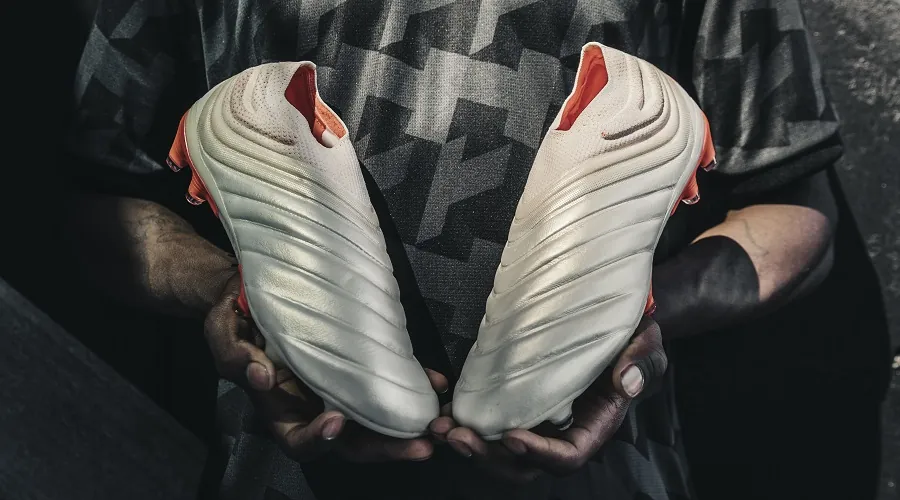 adidas Copa19+ “Laceless” Leather Released