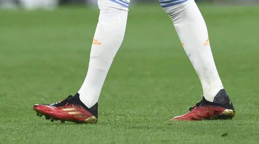 Benzema Drops Sneak Peek of adidas X Speedflow .1 EURO