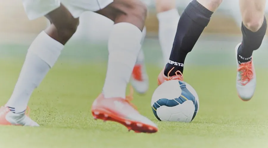 Best Cleats For Playing On Hot Turf Pitches