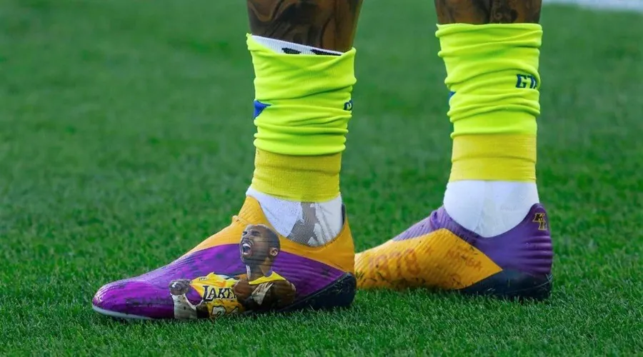 Custom Kobe Bryant Tribute Boots Worn By Kenedy