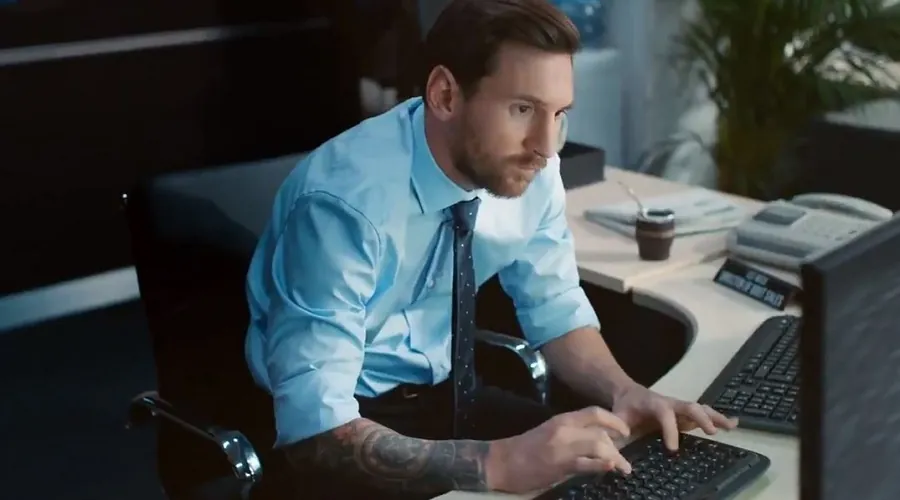 Lionel Messi Gets A New Job! No Fakers.
