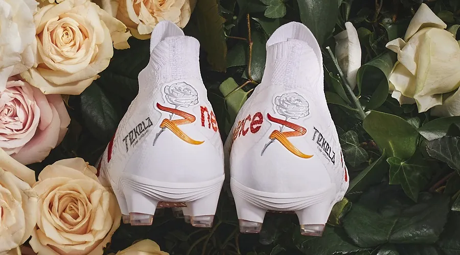 Rose Lavelle Custom New Balance Tekela v3