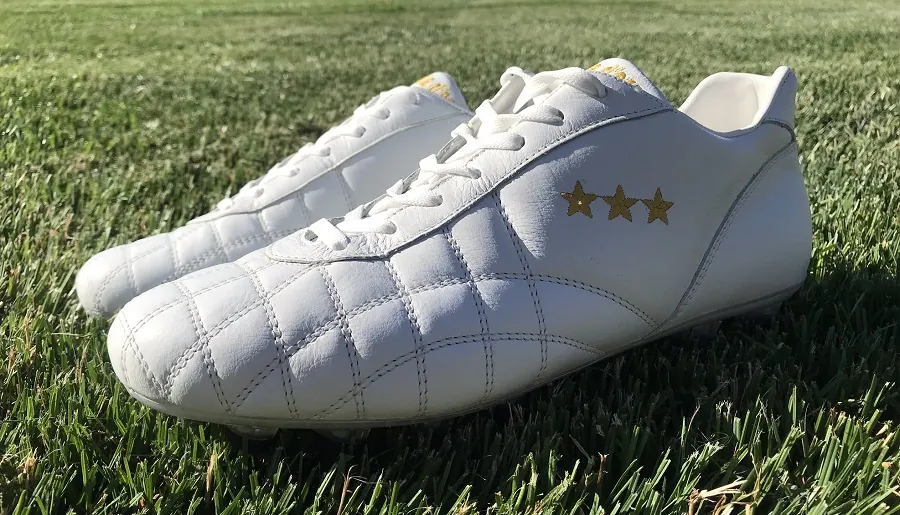 Up Close – Pantofola d’Oro Del Duca